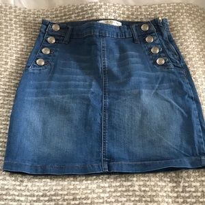Denim skirt